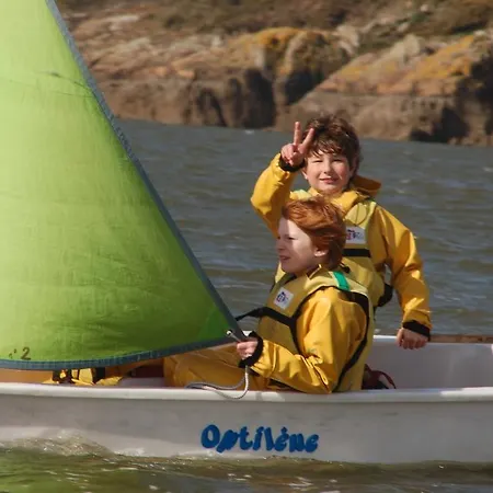 홀리데이파크 Domaine Maritime De Beg Porz 3*
